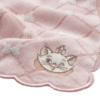 mini-serviette marie disney store japon