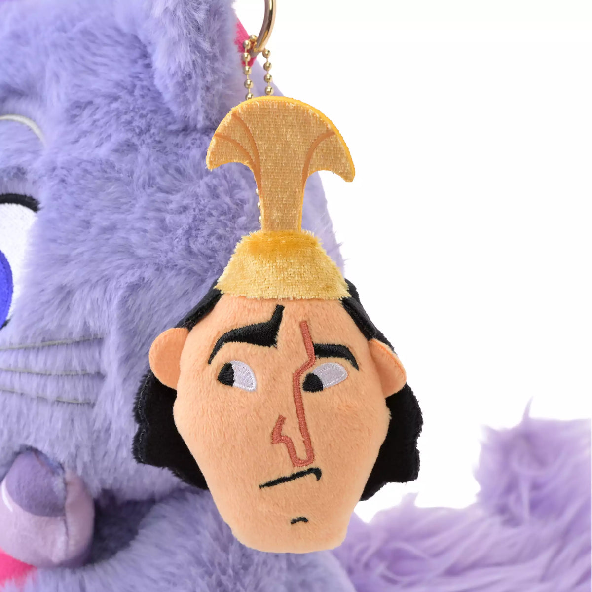 pochette peluche izma et kronk kuzco disney store japon