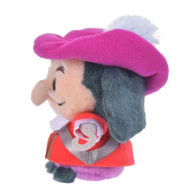 peluche uropocha captain crochet  disney store japon