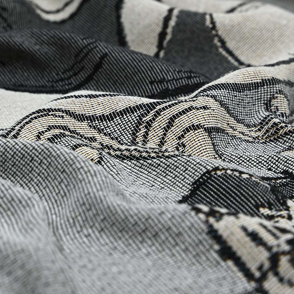 Grand plaid lucifer cat day 2026